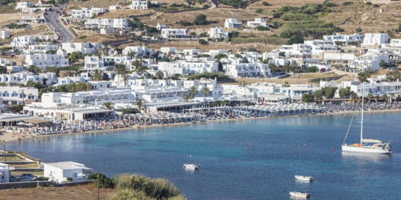 why you should stay in ornos mykonos
