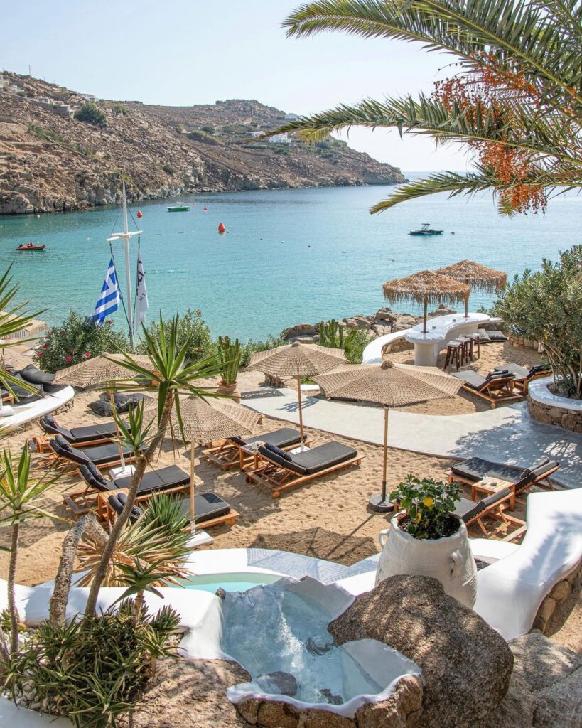 JackieO' Mykonos super paradise beach club