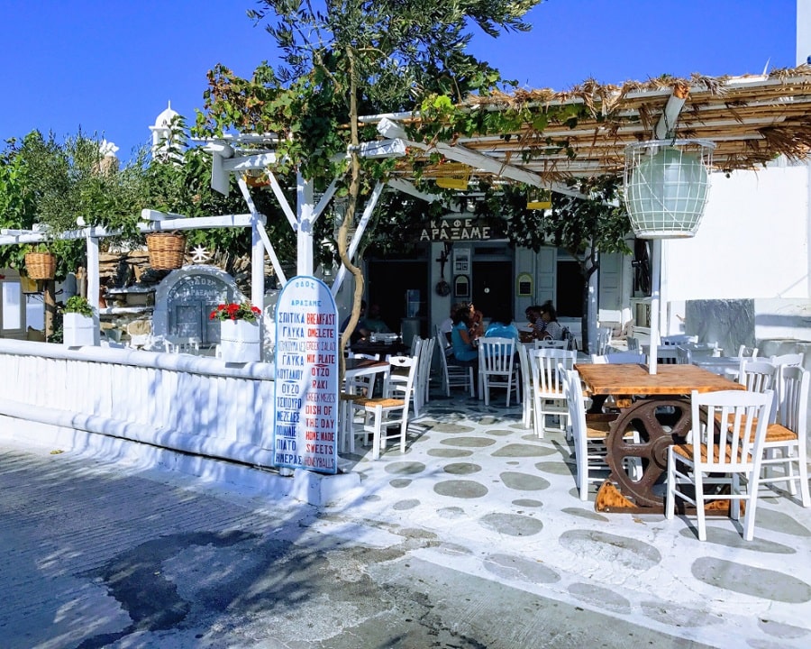 odos araxame mykonos restaurant