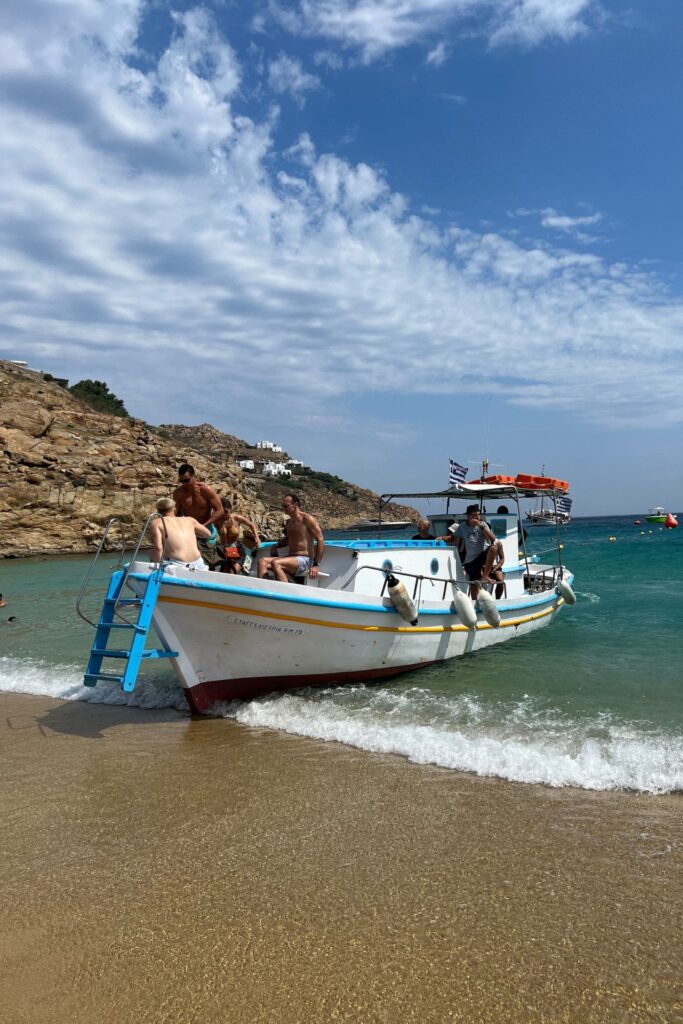 boat-beach-hopping-ornos